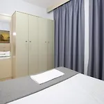 Diamond Hill & 4* Vlorë
