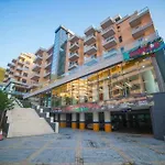 Diamond Hill & Resort 4*