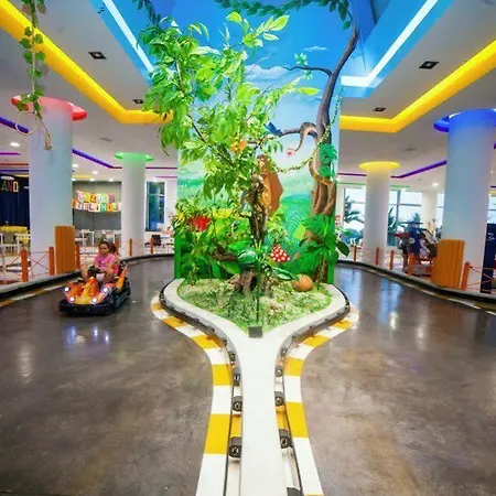 Britannia Resort & Spa Ośrodek wypoczynkowy 4*