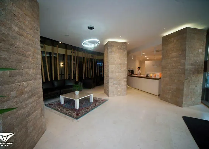 Diamond Hill & Avlonya