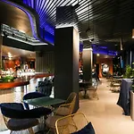 Diamond Hill & Vlorë