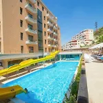 Diamond Hill & Resort