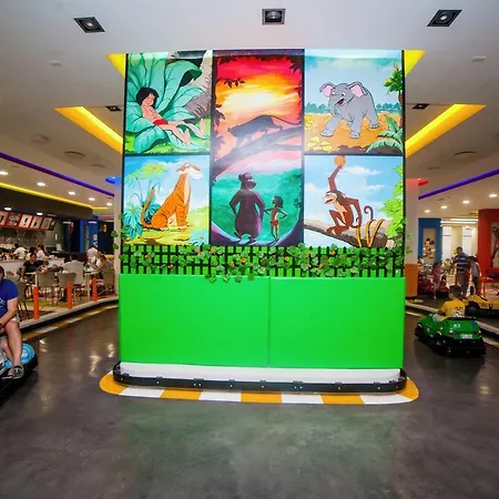 منتجع Diamond Hill & فلورا