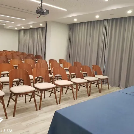 Diamond Hill & منتجع