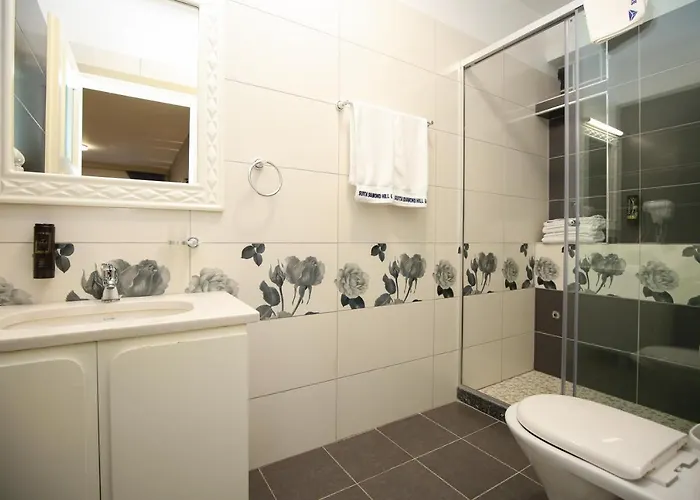 Diamond Hill & Vlore