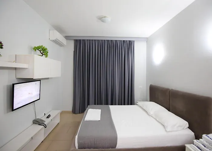 Resort Diamond Hill & 4*