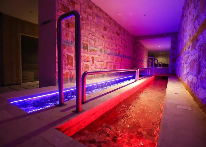 Diamond Hill & 4* Vlore