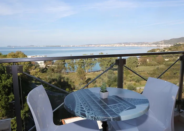 Diamond Hill & Resort